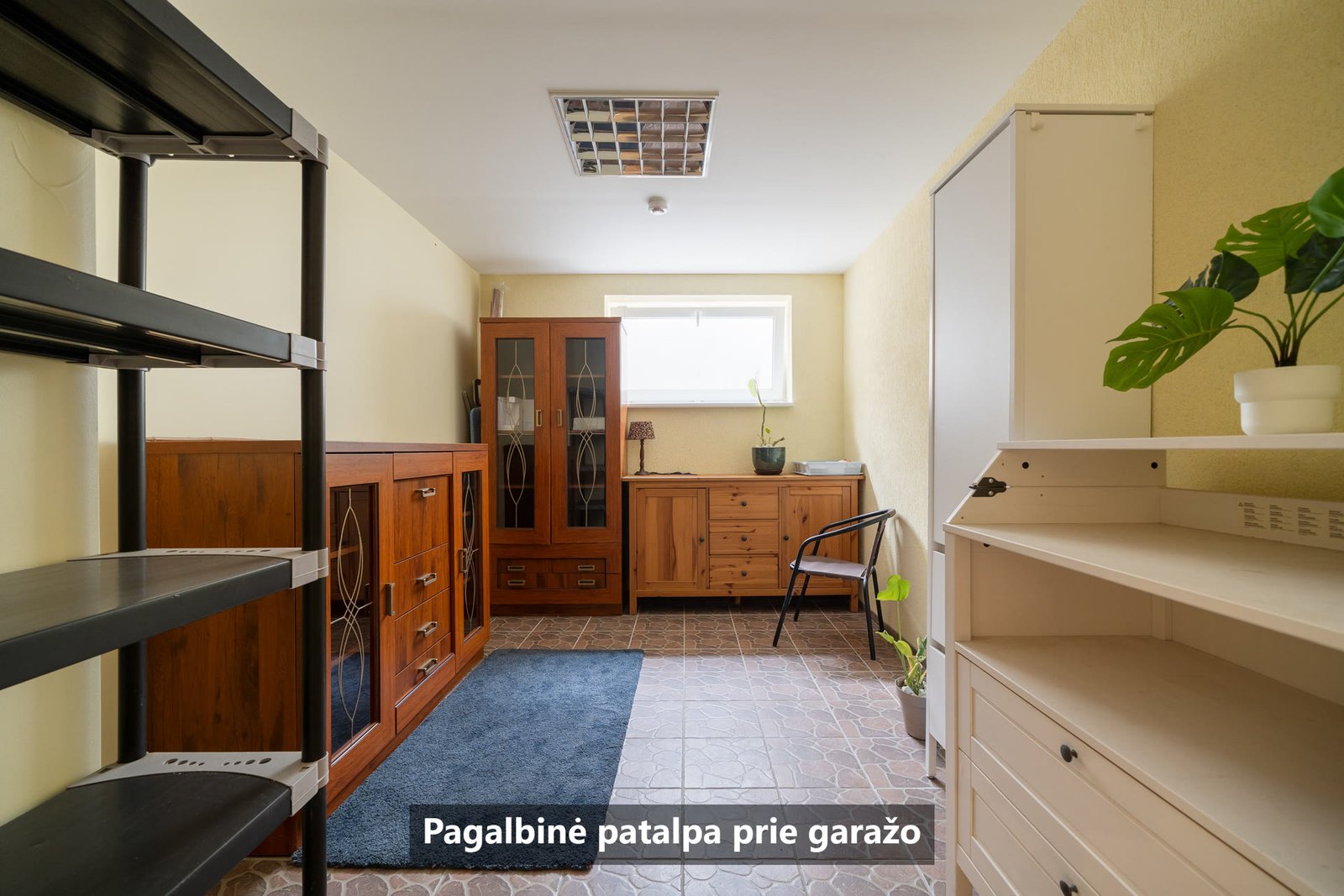 Namas su 8,31 a sklypu Žvėryne, Paribio g. 29