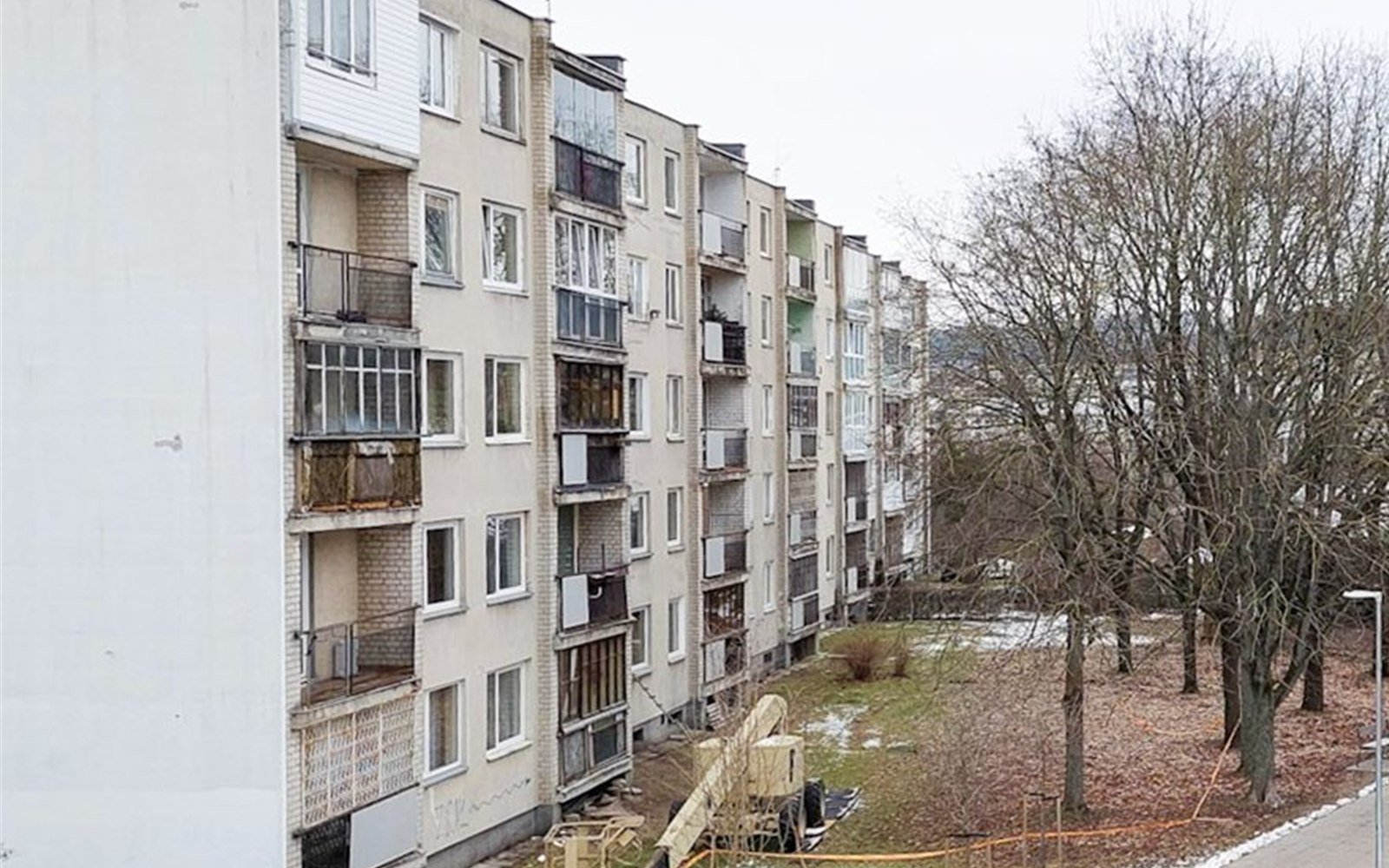 Vilnius, Žirmūnai, Apkasų g. 15 – PARDUOTAS 1