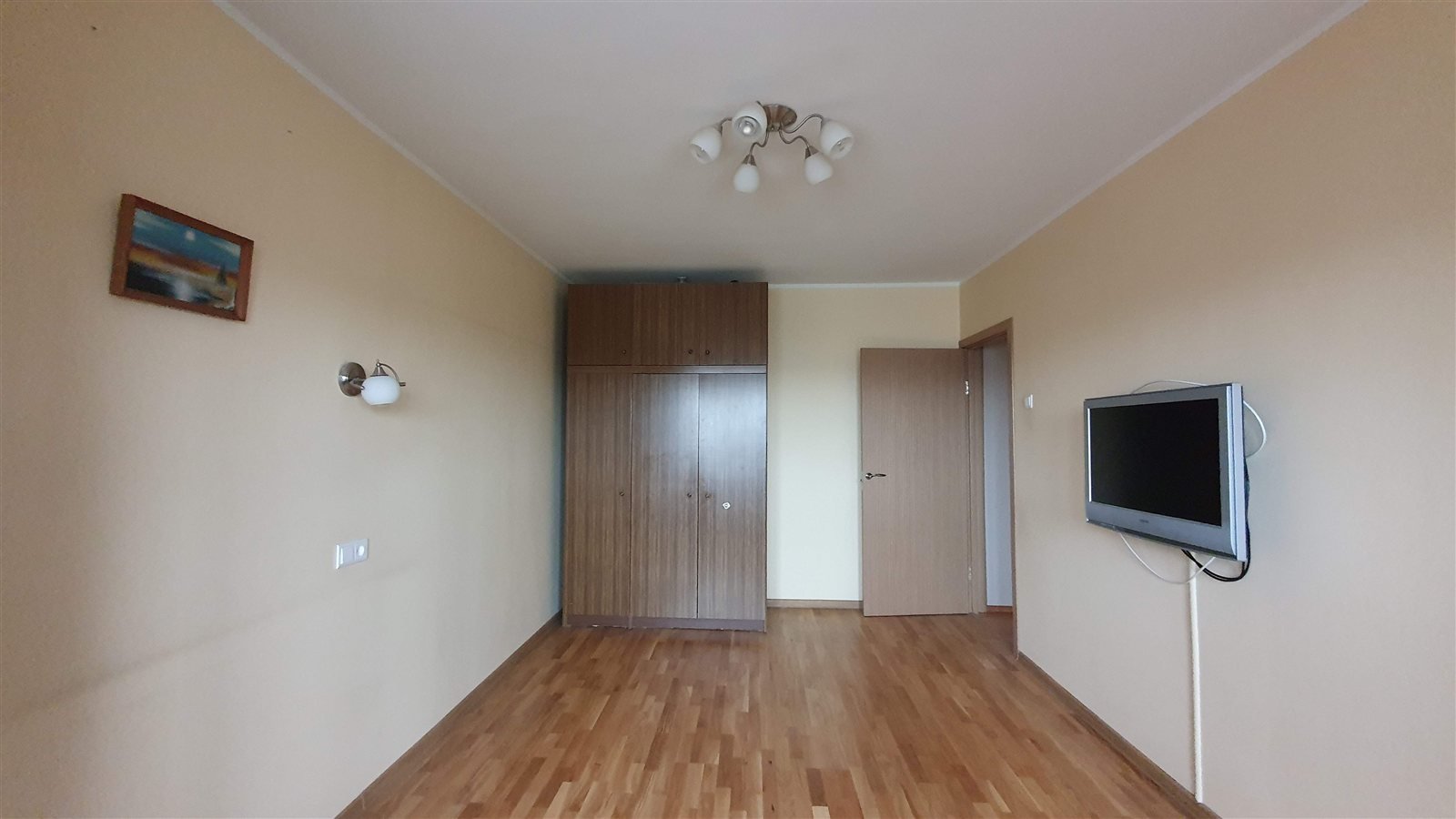 Vilnius, Karoliniškės, L. Asanavičiūtės g. 8 – PARDUOTAS 1