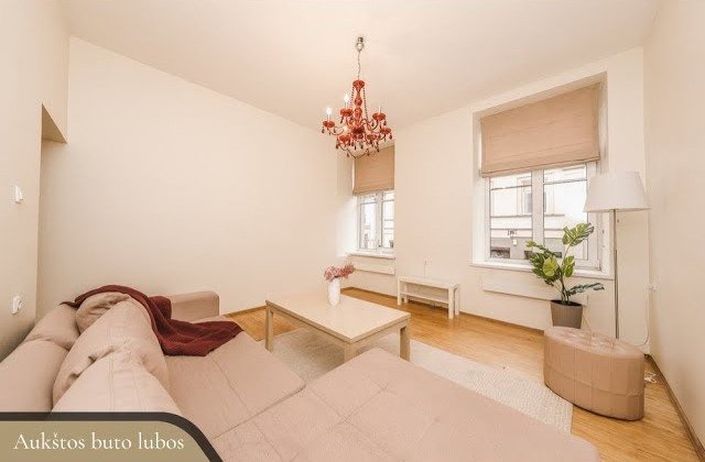 Vilnius, Senamiestis, Aušros Vartų g. – PARDUOTAS 1