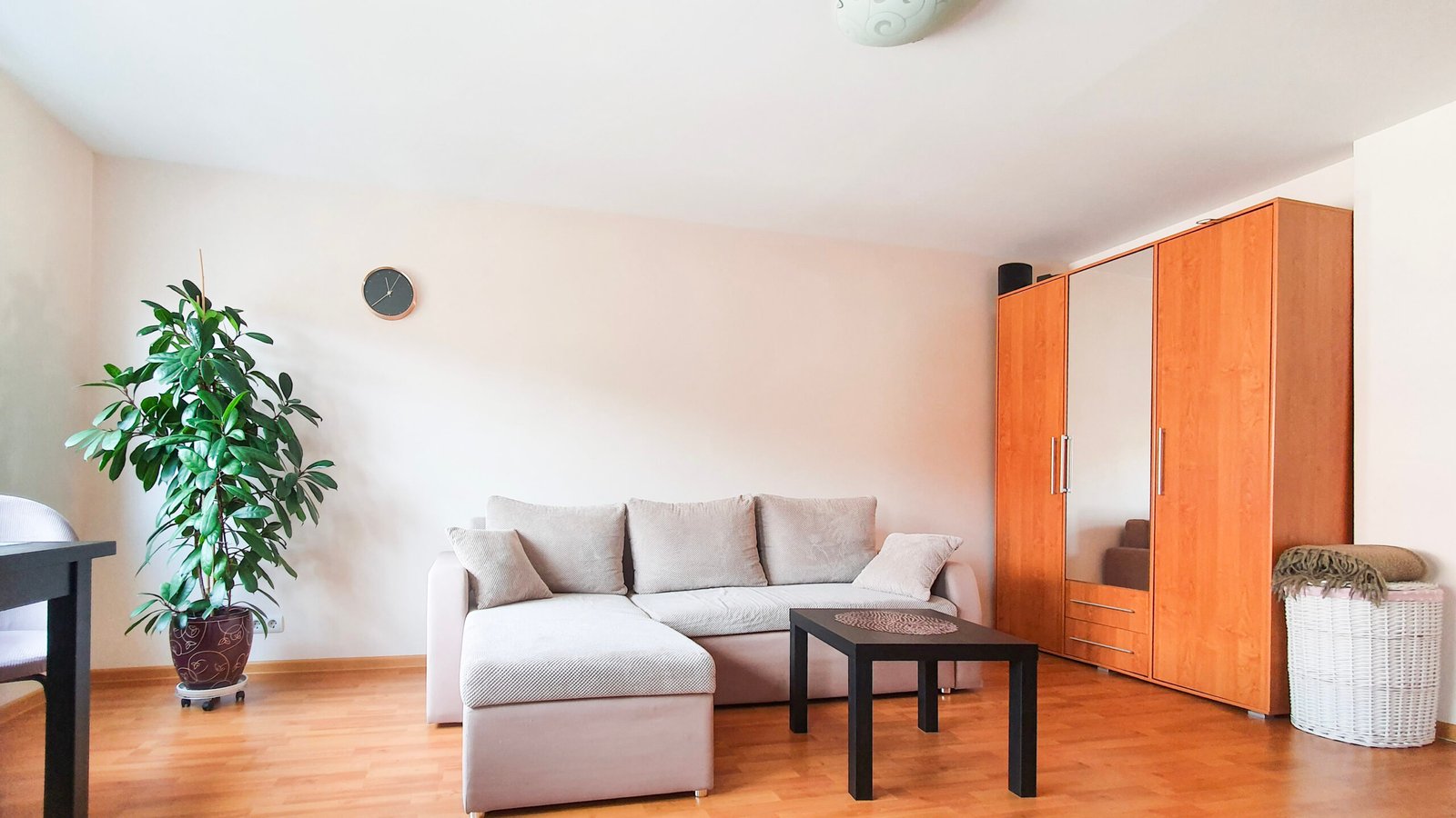 Vilnius, Žemieji Paneriai, Vaduvos g. – PARDUOTAS 1